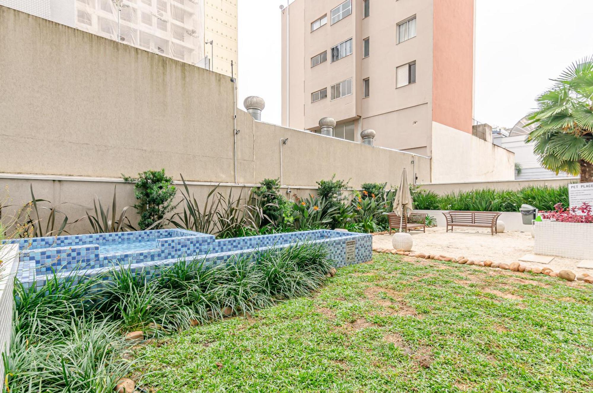 Lifespace Curitiba - Apartamentos Urooms Eksteriør bilde