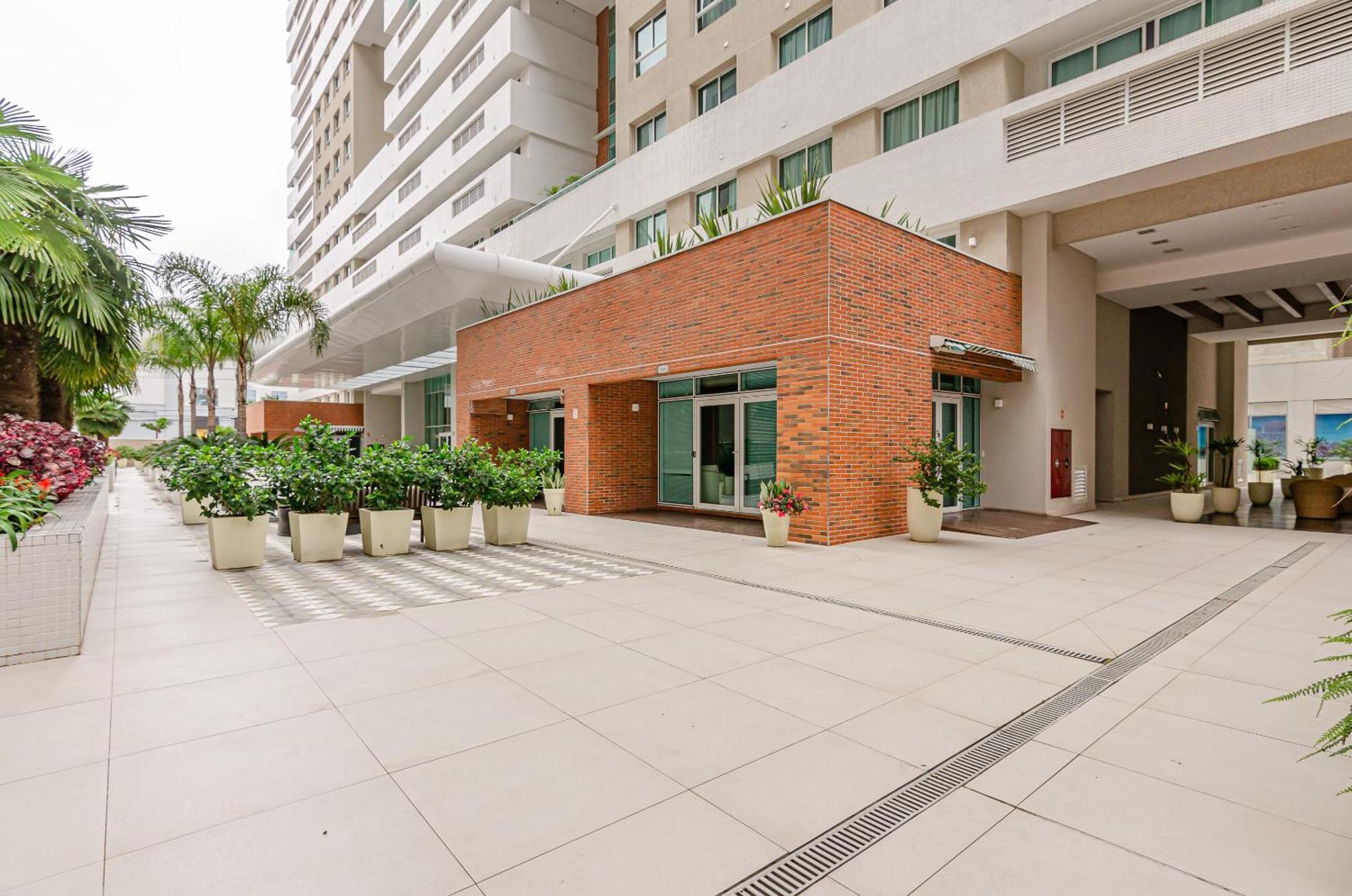 Lifespace Curitiba - Apartamentos Urooms Eksteriør bilde
