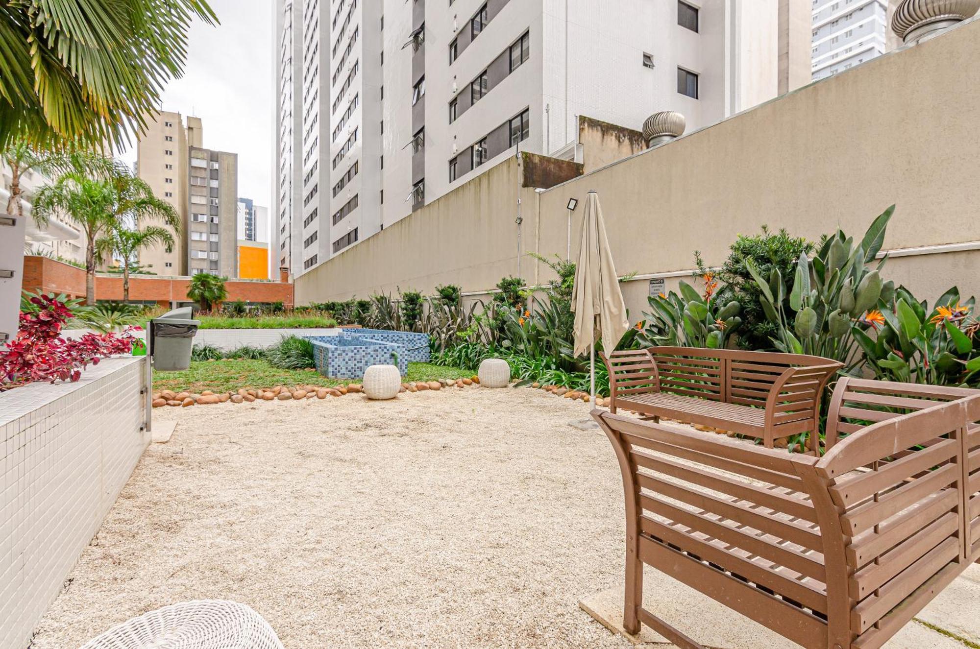 Lifespace Curitiba - Apartamentos Urooms Eksteriør bilde